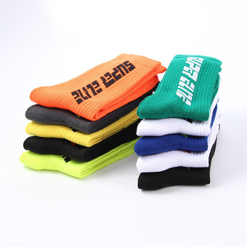 1 Pair of Sports Sock Medium Tube Non-slip Basketball Running Socks Outdoor Jogging Hiking