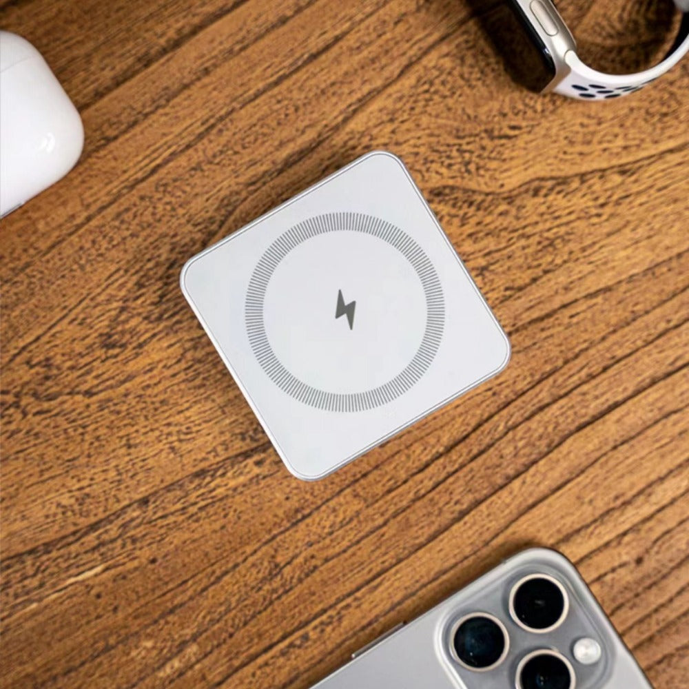 3-in-1 15W Foldable Magnetic Wireless Charger for iPhone, Apple Watch, AirPods - Fast Charging Station