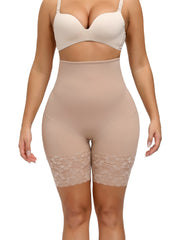 Elegant Contrast Lace Shapewear Panty for a Flattering Silhouette