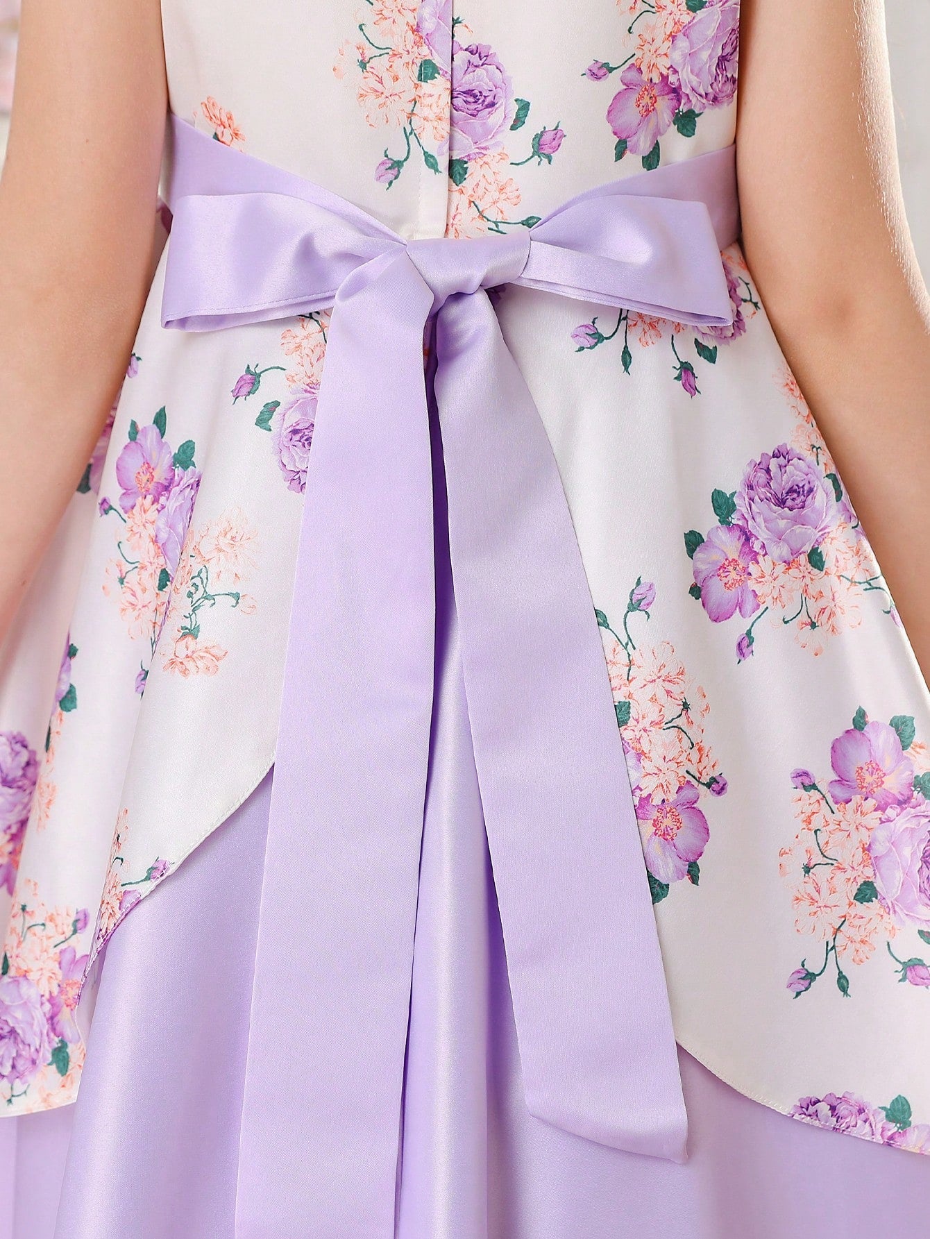 Elegant Tween Girl Flower Print Sleeveless Party Dress with Bow-Knot and Satin Hem