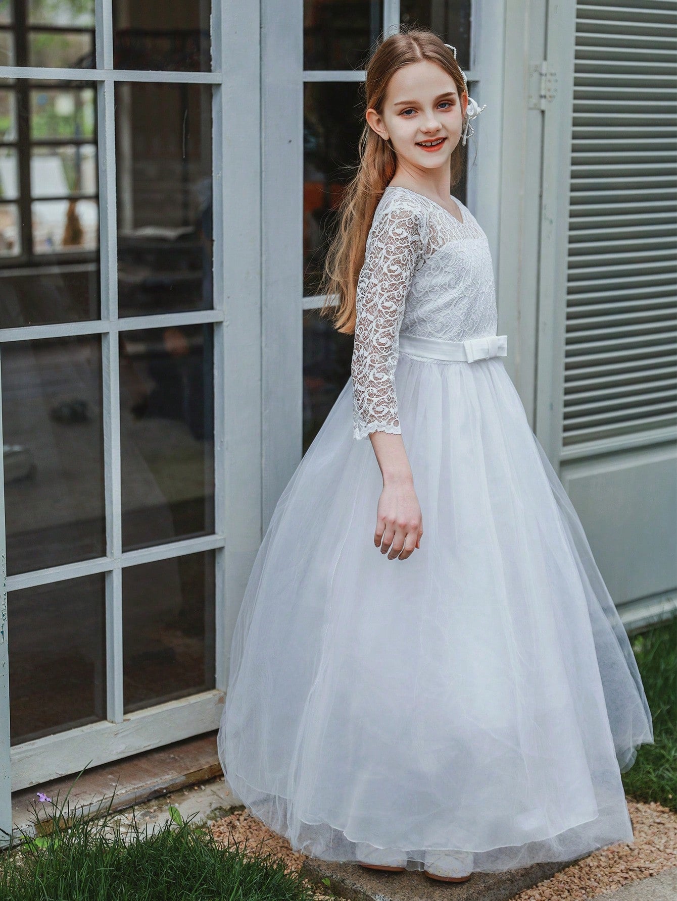 Elegant Tween Girl Long Sleeve Mesh Dress with Lace, Floral Decoration, Puffy Hem - Party Style