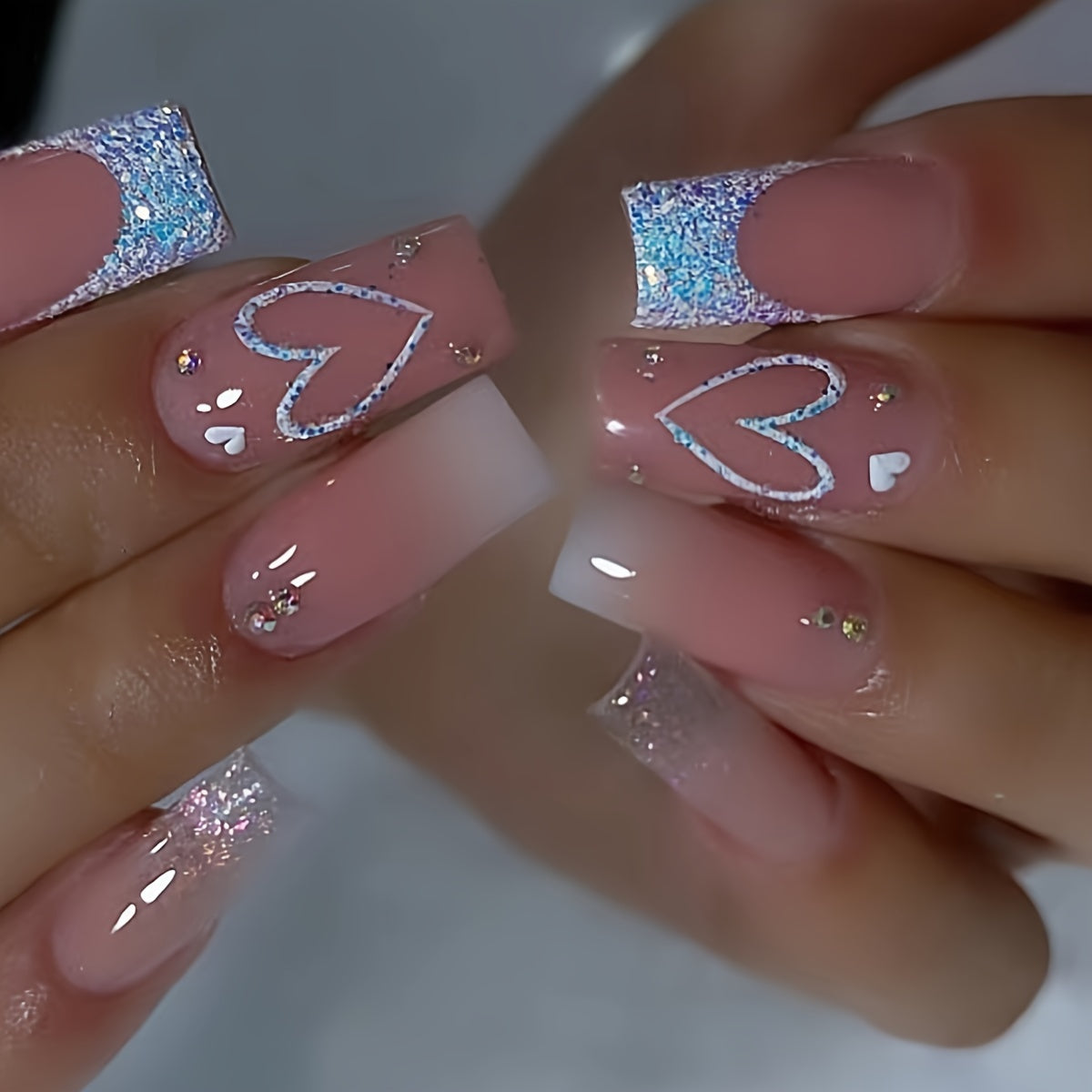 24pcs Glossy Pinkish White Gradient Press On Nails with Glitter Heart Design, Medium Square Fake Nails for Women Girls