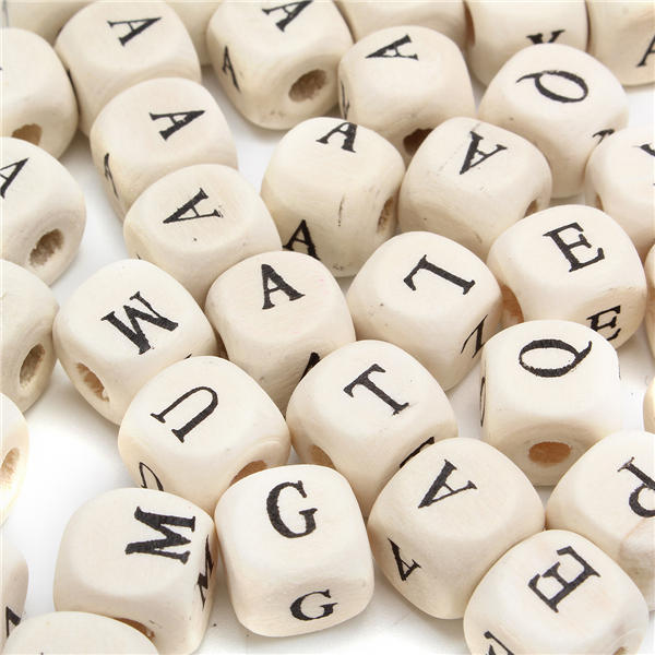 100Pcs Natural Mixed Wooden Alphabet Letter Cube Craft Charms Beads 10mm