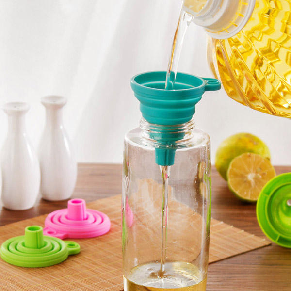 Silicone Collapsible Mini Filling Liquid Oil Water Funnel Kitchen Tools Filter