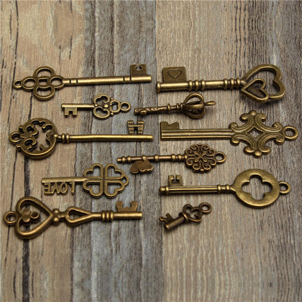 11pc Antique Vintage Old Look Skeleton Key Set Pendant Heart Bow Steampunk Lock