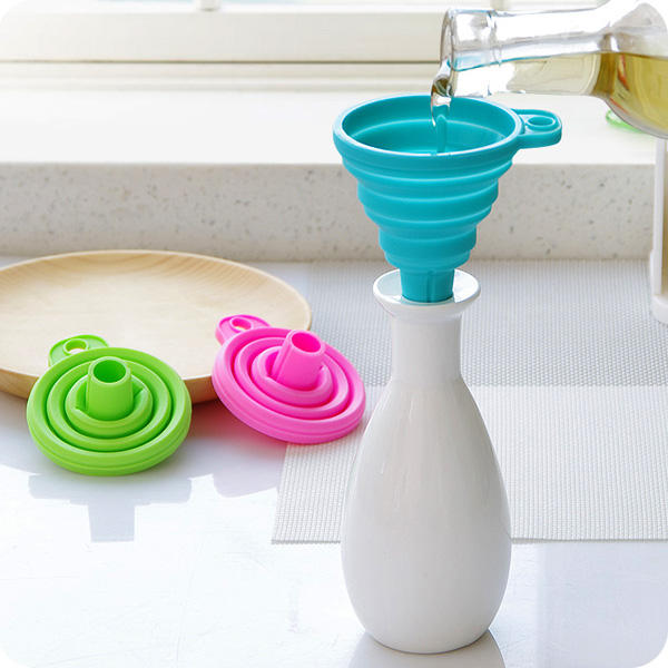 Silicone Collapsible Mini Filling Liquid Oil Water Funnel Kitchen Tools Filter