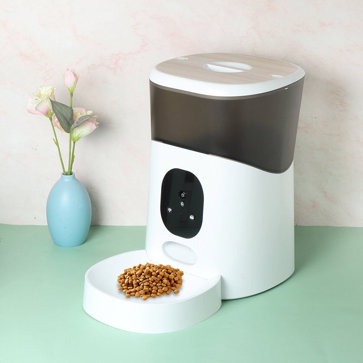 5L Pet Feeder Wi-Fi Remote Control Voice Control Cat Dog Feeder with Dual Power Design