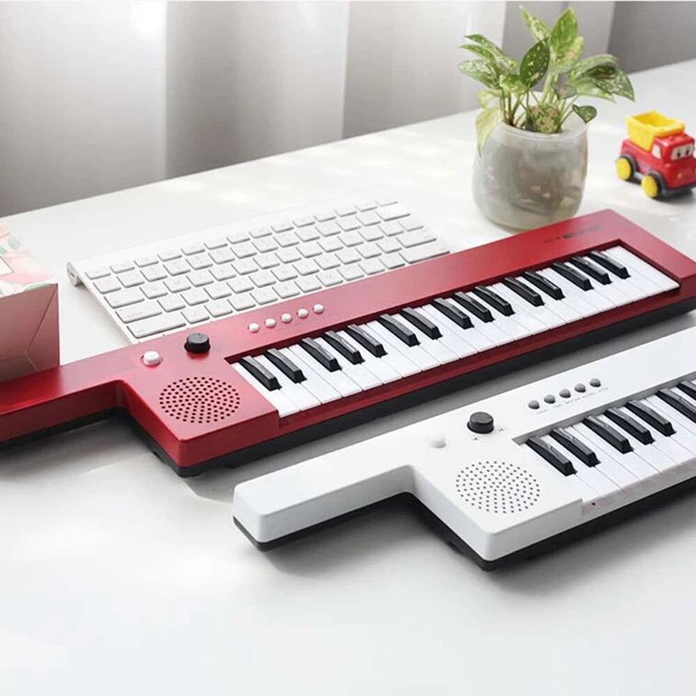 Portable 37-Key Electronic Keyboard Piano Mini Electronic Organ Piano + Microphone + Cable