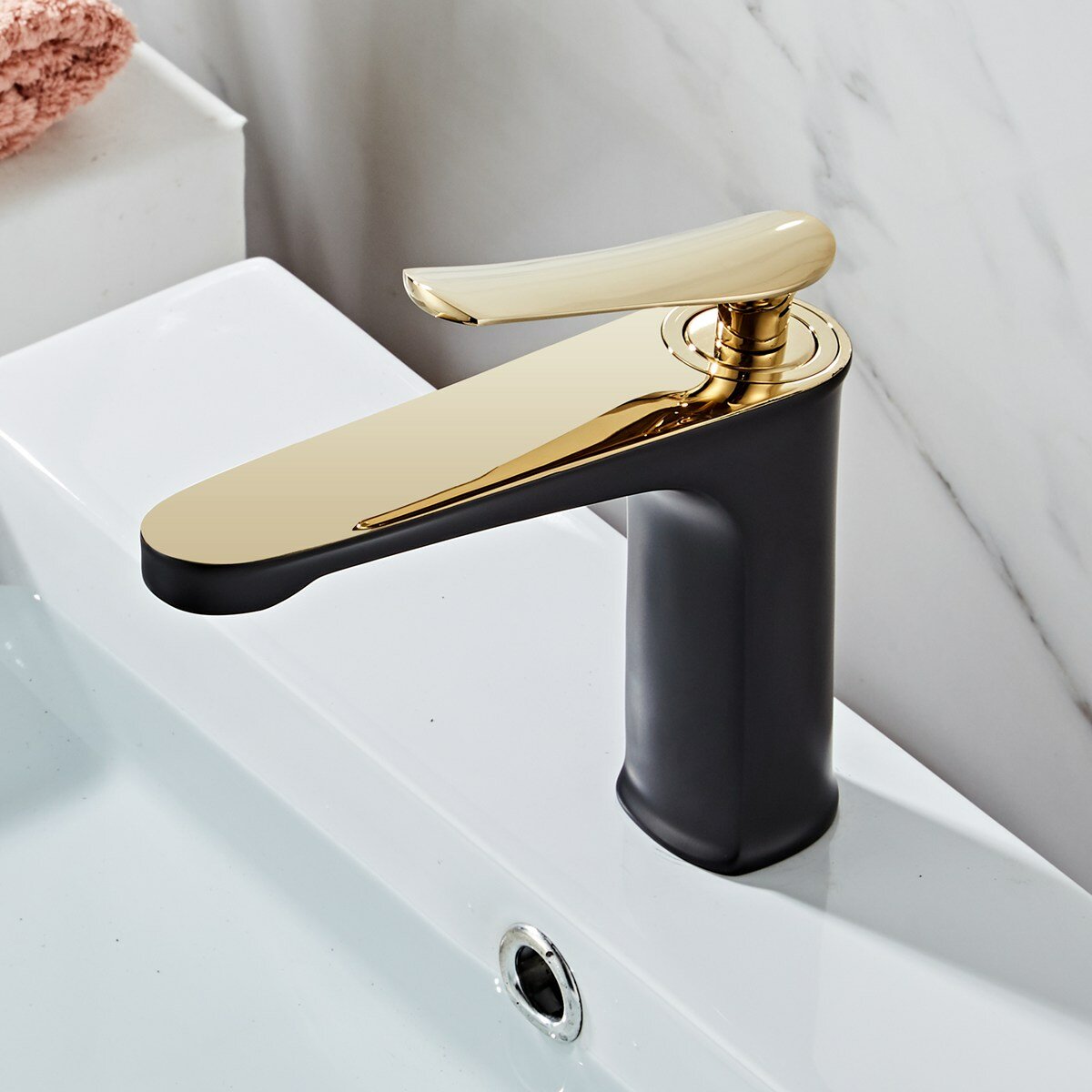 Luxury Bathroom Basin Faucet Hot Cold Water Mixer Sink Tap Gold Polished Handle Single Brass