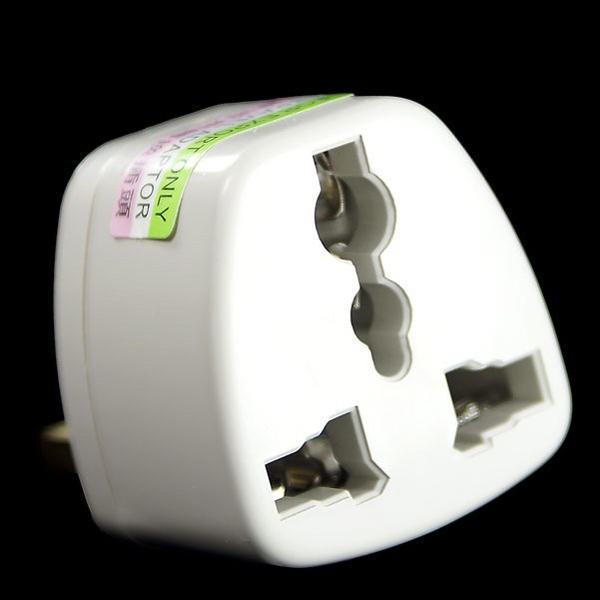 Universal UK Travel Power Adapter Plug 110V~220V