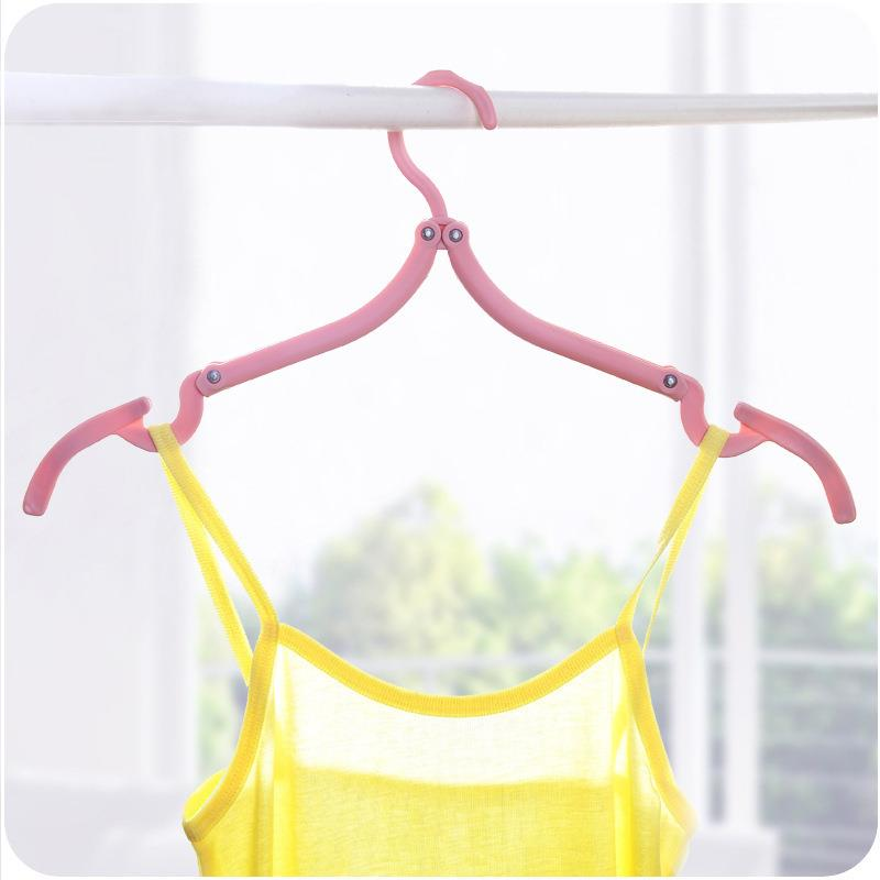 Folding Travel Hanger Portable Clothes Brace Household Windproof Non-slip Plastic Cloth Hanger