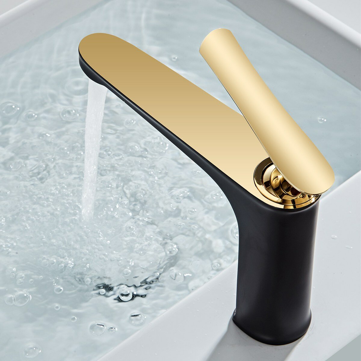 Luxury Bathroom Basin Faucet Hot Cold Water Mixer Sink Tap Gold Polished Handle Single Brass