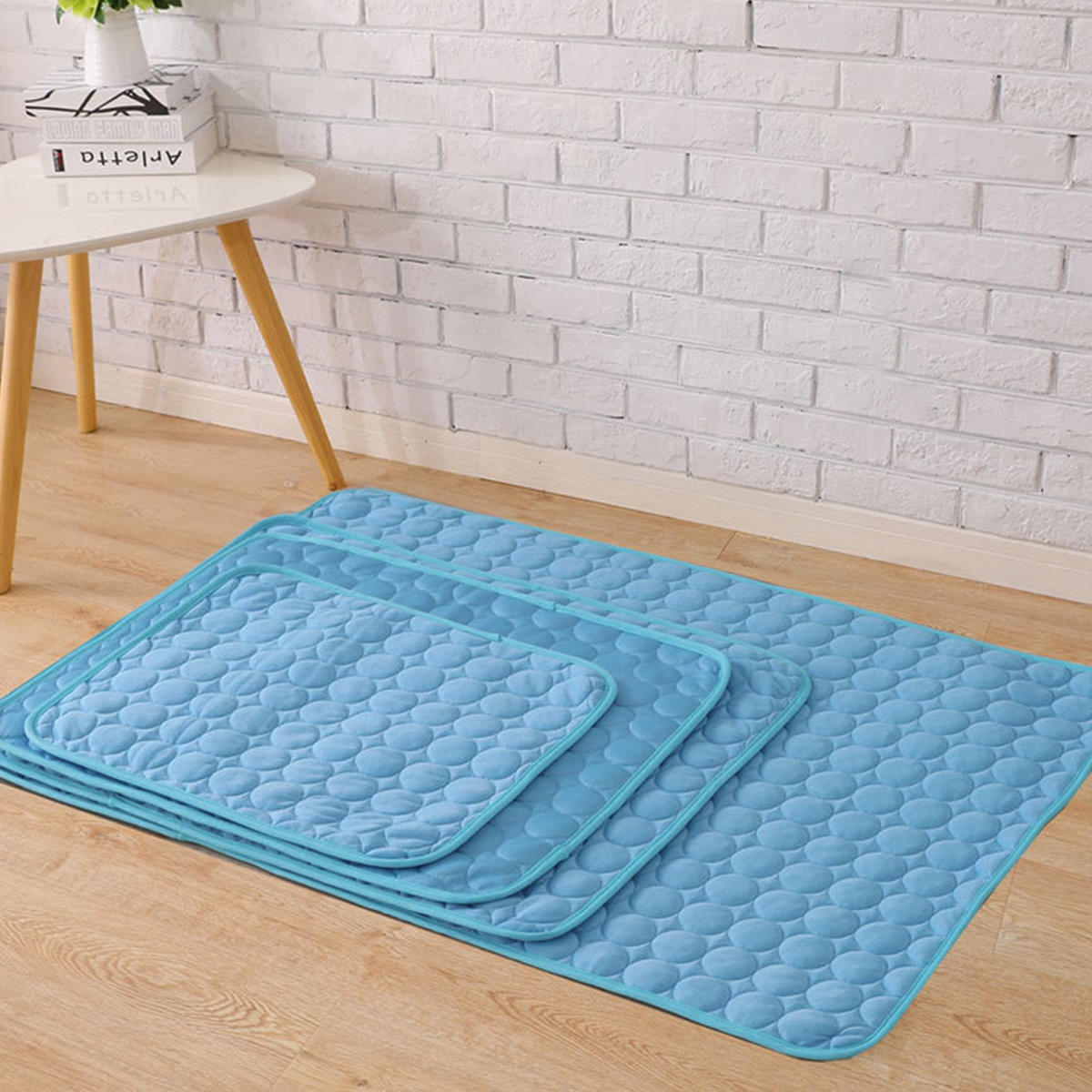 Pets Cooling Mat Non-Toxic Cool Pad Cooling Pad Bed Summer Dogs Cats Cushion