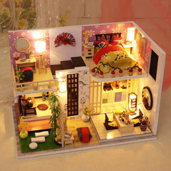 Wooden Japan Style Bamboo Maple House DIY Handmade Assembly Doll House Miniature Furniture Kit with LED Light Toy for Kids Birthday Gift Home Decoration