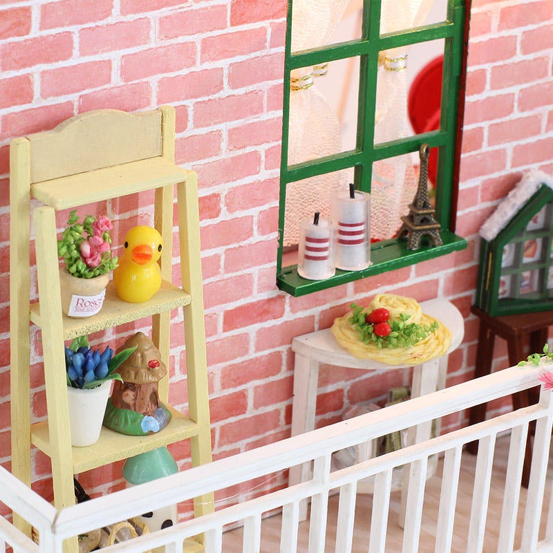 DIY Assembled Doll House Christmas Gift Toy with LED Light