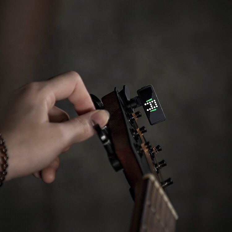 LED Screen Mini Clip On Guitar Chromatic Tuner for Musical