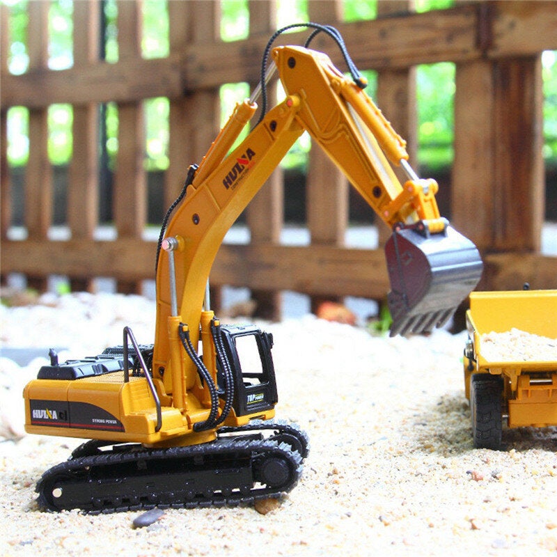 1/50 Scale Alloy Hydraulic Excavator Diecast Model Engineering Digging Toys