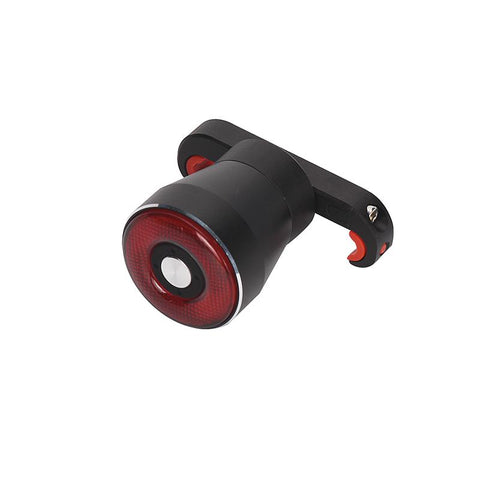 IP65 Smart Bicycle Brake Taillight, USB Rechargeable Rear Night Light