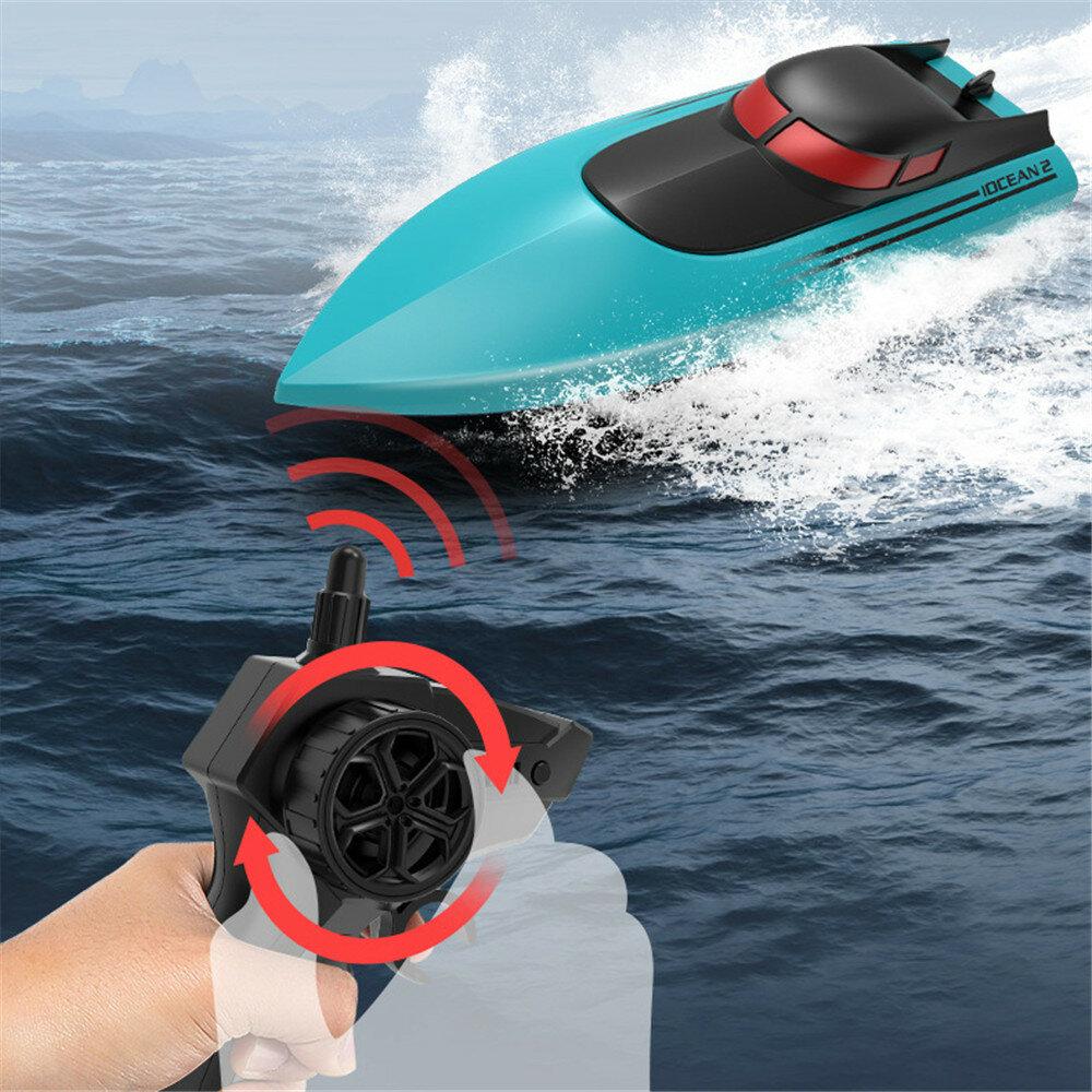 2.4G High Speed Electric RC Boat Vehicle Models Toy 15km/h