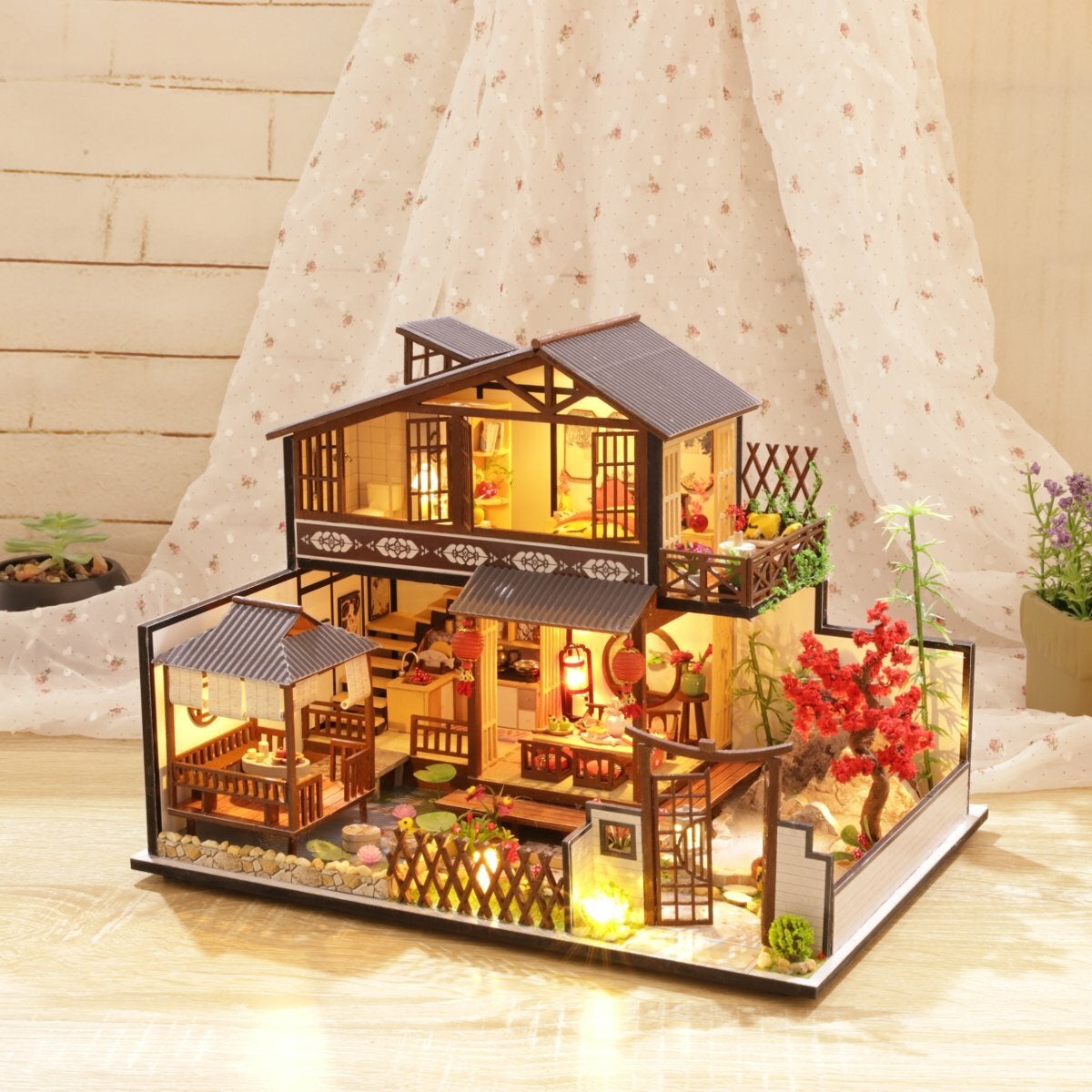 Wooden DIY Courtyard Doll House Miniature Kit Handmade Assemble Toy with LED Light Dust-proof Cover for Gift Collection