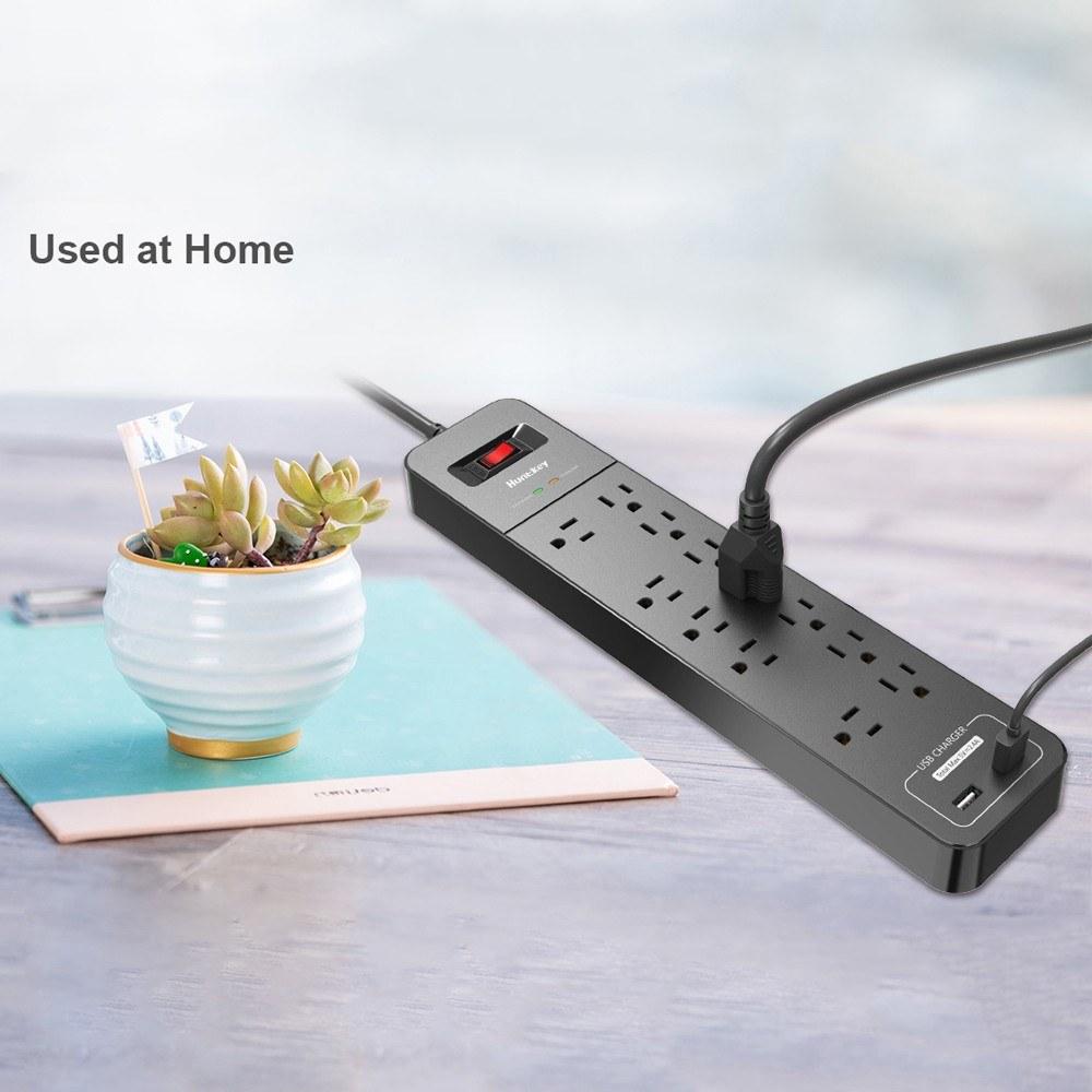 Power Strip Durable Household Socket with 12 AC Outlets 2 USB-A Charging Ports Surge Protector American Standard