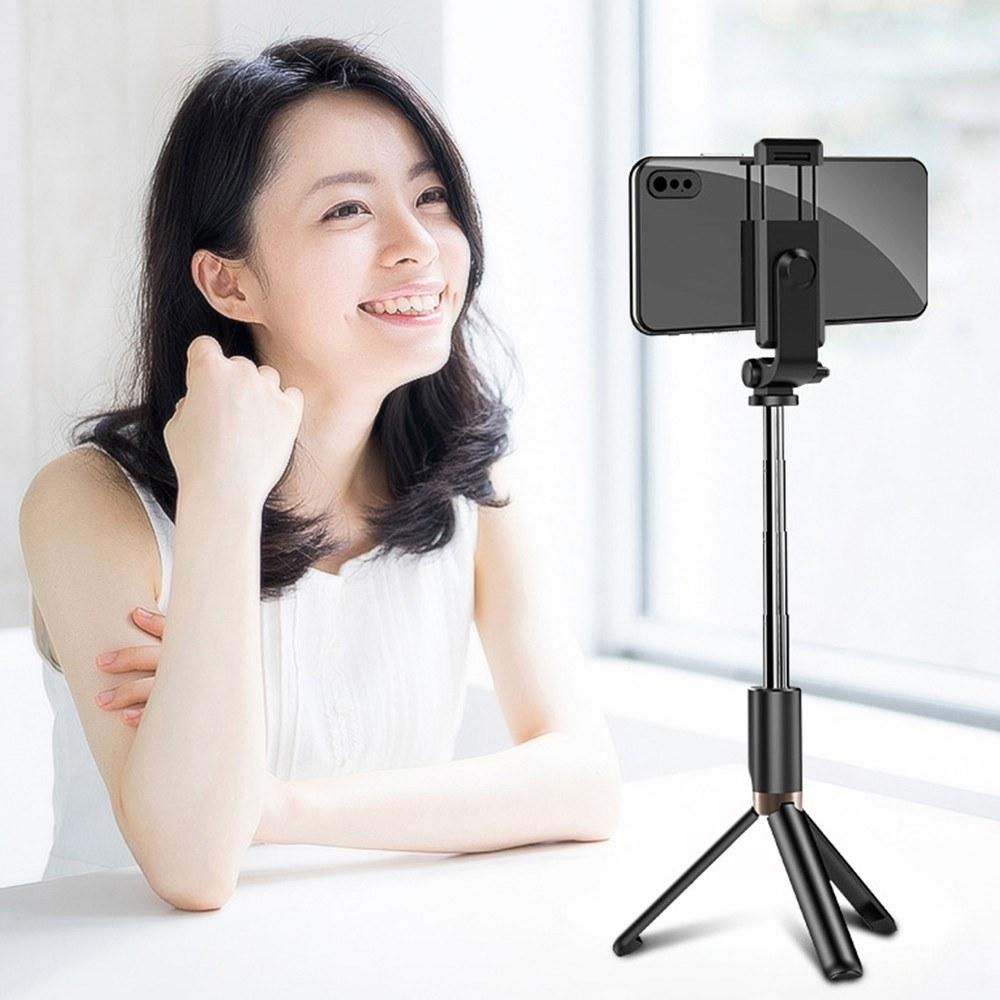 Selfie Tripod Stand and Phone Holder Multi-functional Cellphone Selfie Rod