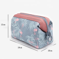 new fashion cosmetic bag Women waterproof Flamingo makeup bags travel organizer Toiletry Kits Portable Beautician