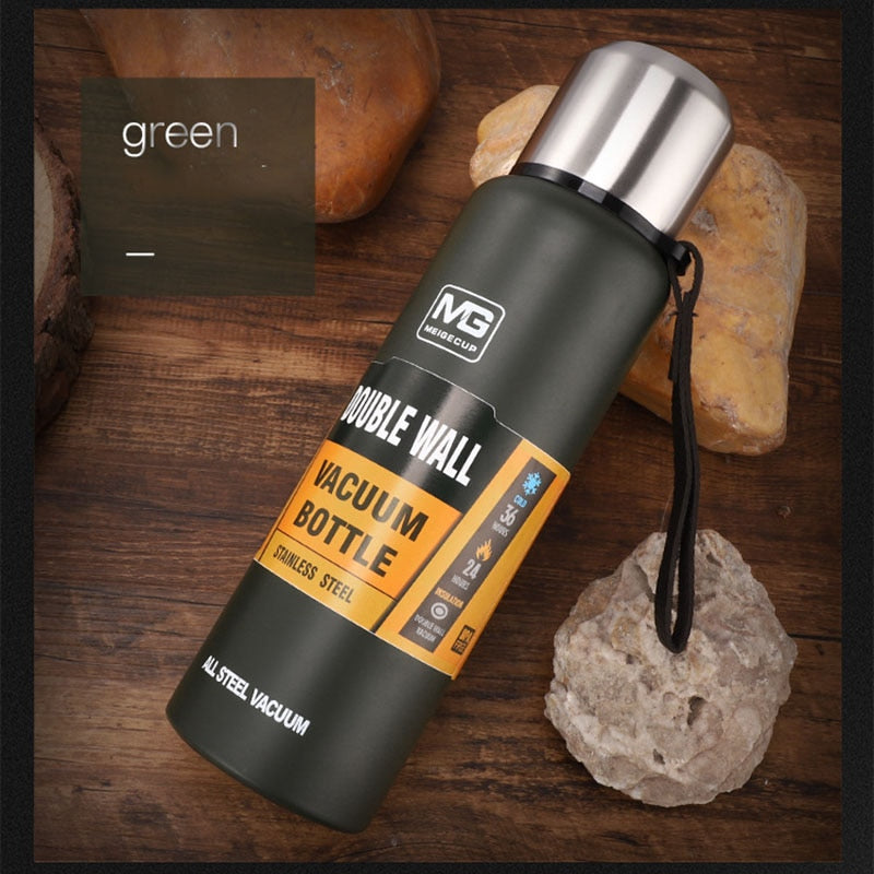 Outdoor Thermos Bottle Portable Large Capacity Insulated Cup Military Style Vacuum Flask - JustgreenBox