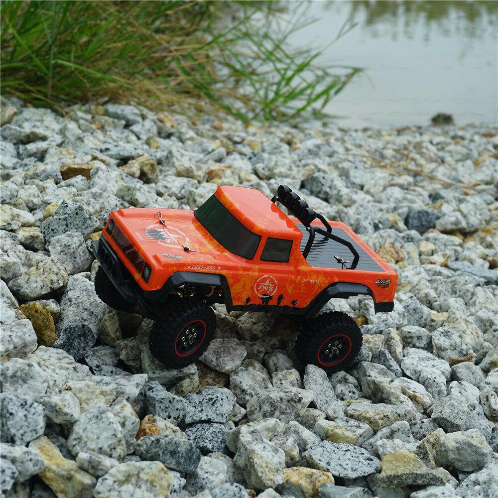 Several Battery RTR 1/18 2.4G 4WD RC Car Vehicles Model Truck Off-Road Climbing Children Toys