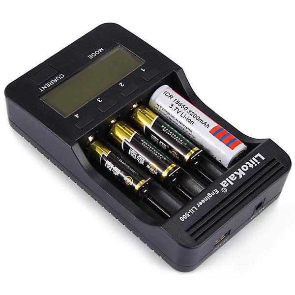 LCD Screen Display Smartest Lithium And NiMH Battery Charger 18650 26650