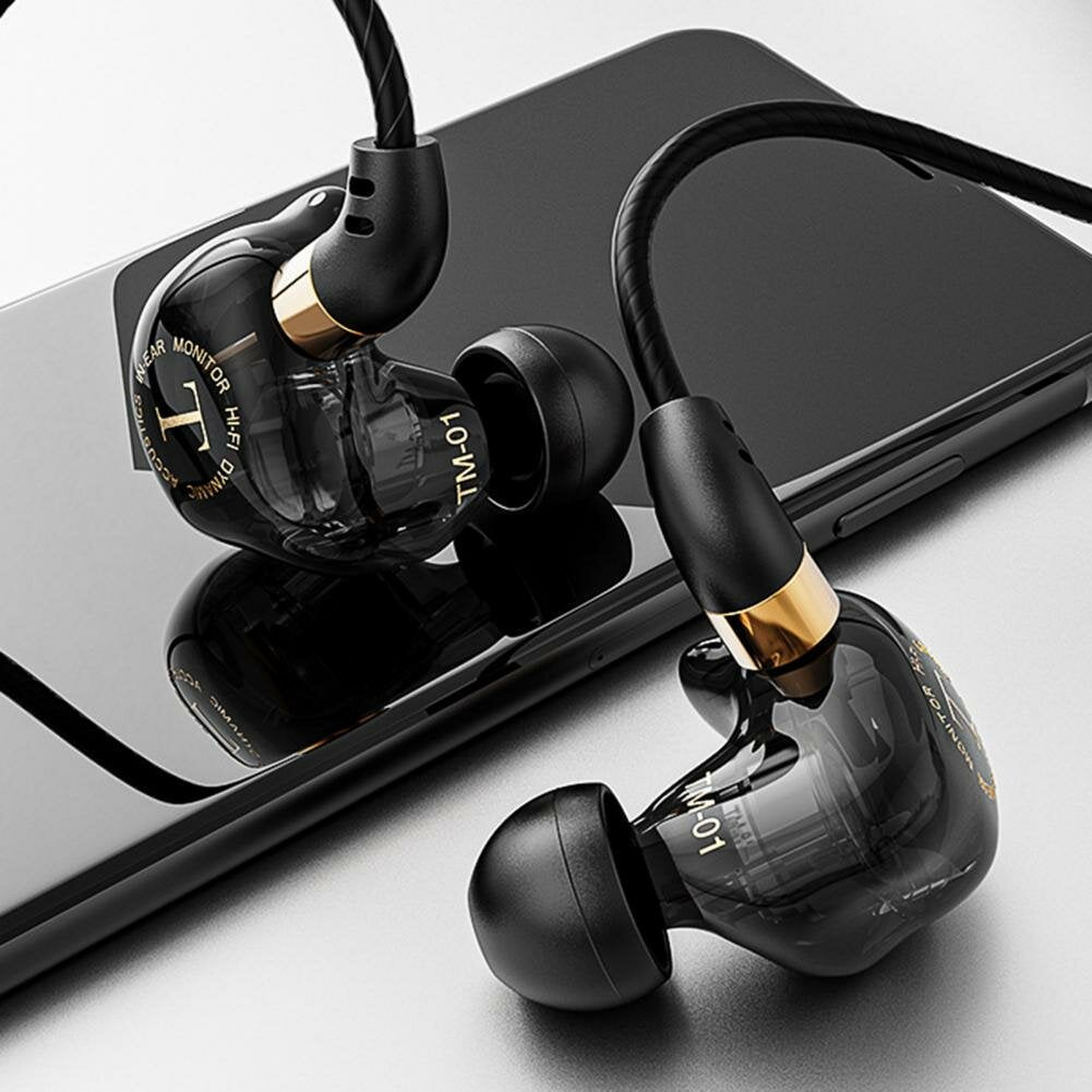 Wired Headsets In-Ear Gaming Earphone Metal Heavy Low-Quality Anchor Type-C Jack Headset with Mic for Network Broadcast and Sound Changing Headset