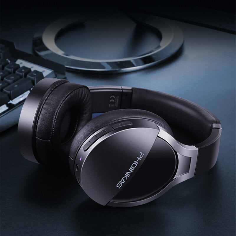 Gaming Headset Wireless bluetooth V5.0 Headphones 6D Surround Sound Noise Reduction AUX-In 40h Battery Life Foldable Head-Mounted Earphones